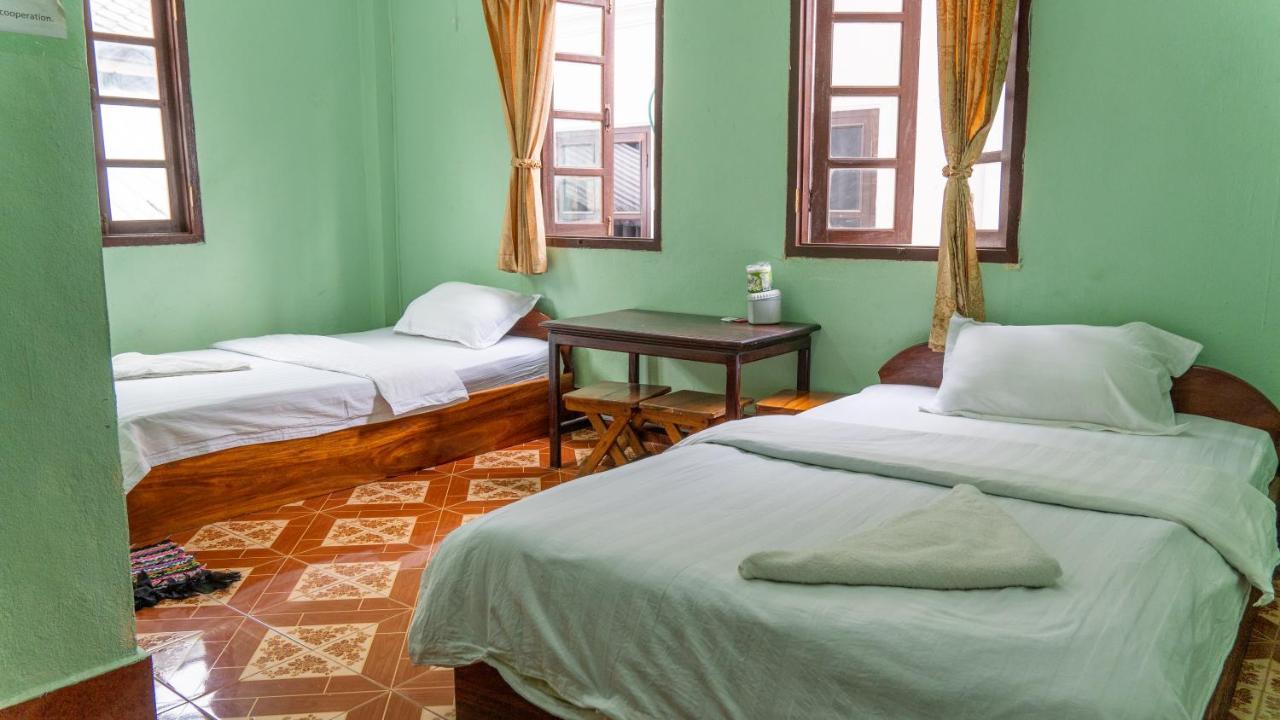 Mao Pha Sok Guesthouse Luang Prabang Exterior photo